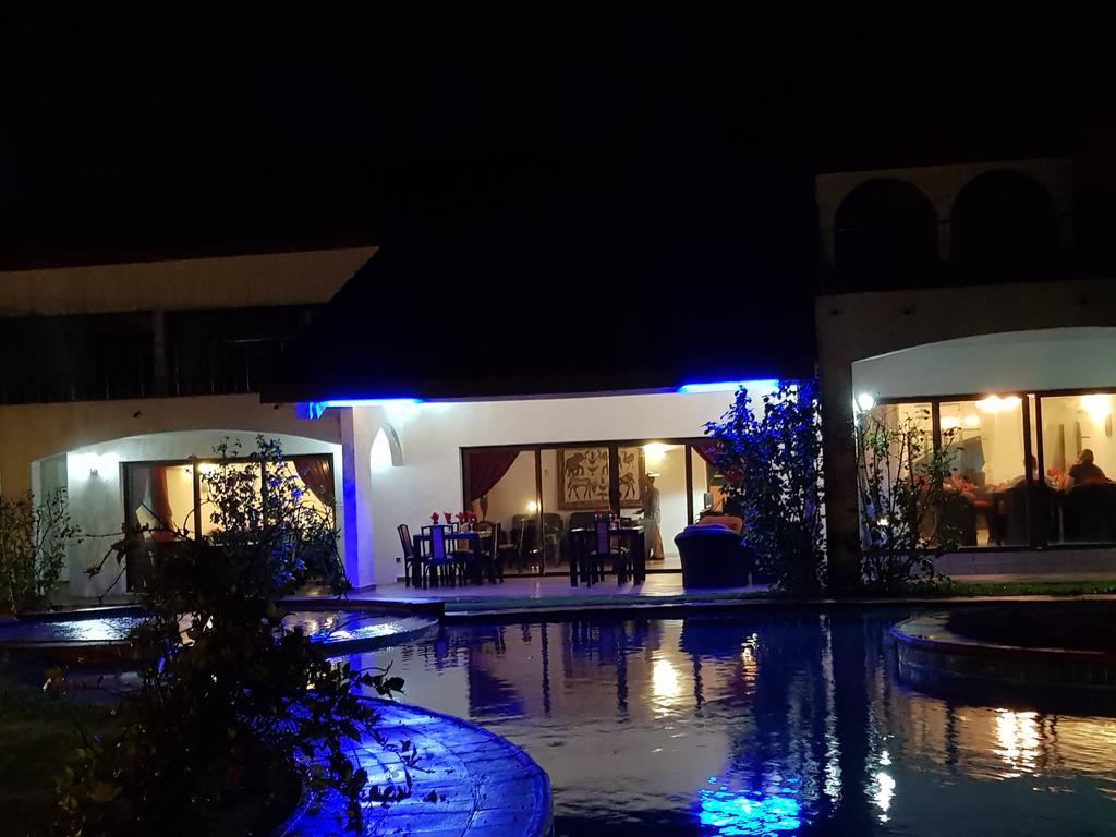 Residence Hoteliere Oceane Libreville Exterior photo